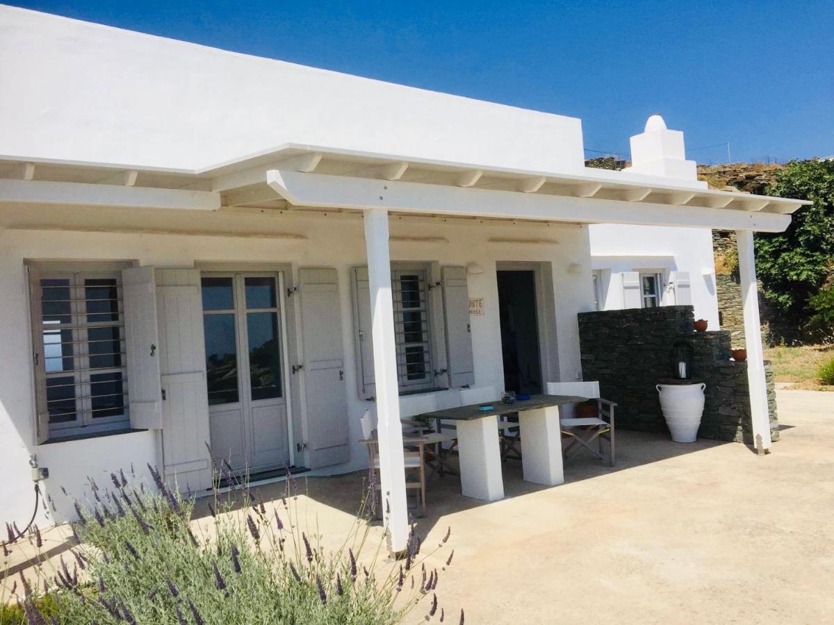Grey House Villa Exambela Luaran gambar