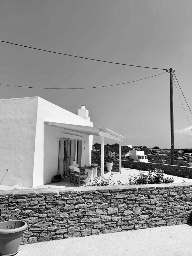 Grey House Villa Exambela Luaran gambar